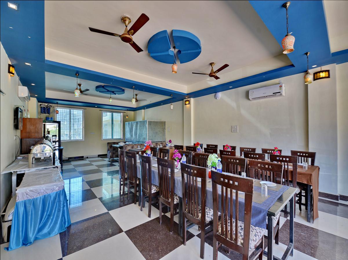 Oyo 2061 Hotel New Holiday Inn Ajmer Dış mekan fotoğraf