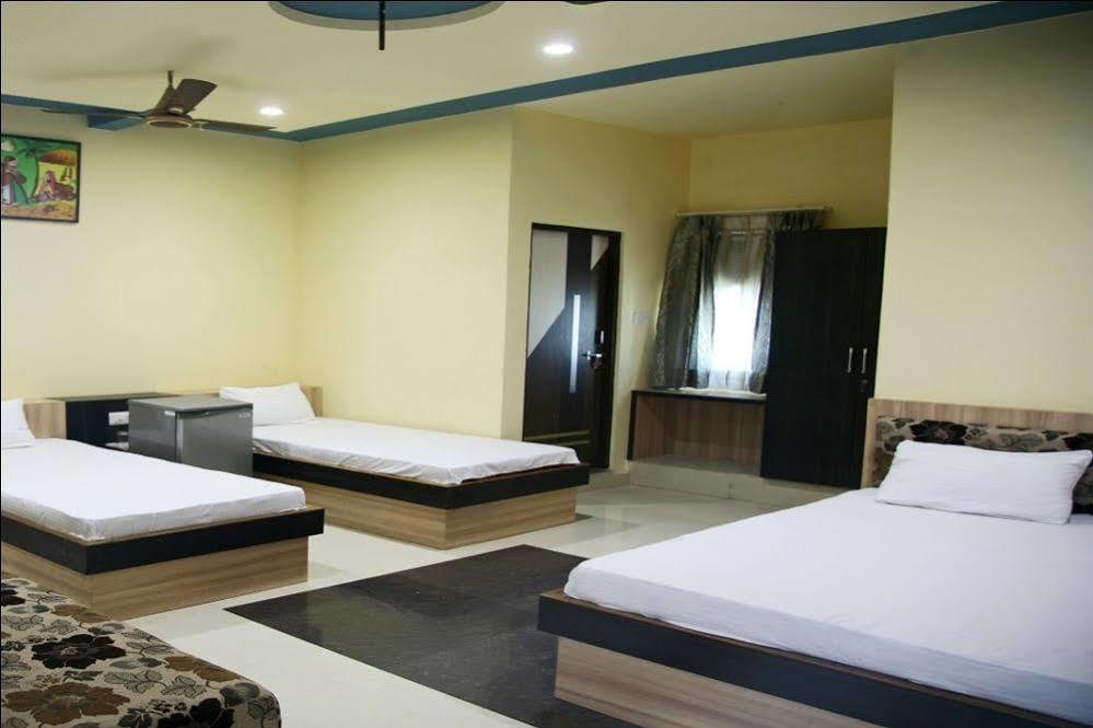 Oyo 2061 Hotel New Holiday Inn Ajmer Dış mekan fotoğraf