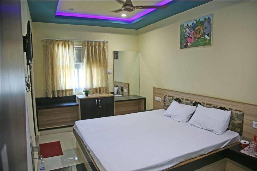 Oyo 2061 Hotel New Holiday Inn Ajmer Dış mekan fotoğraf